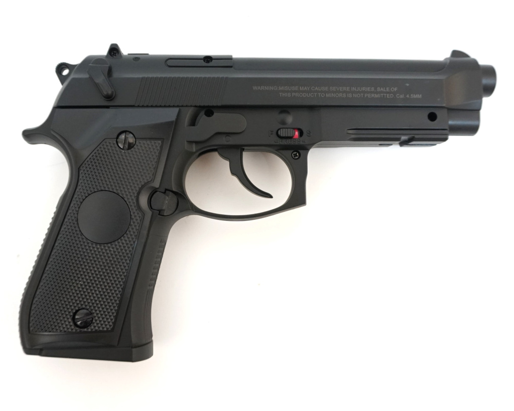 Пневматический пистолет Stalker S92PL к.4,5мм + 250 шар./ST-12051PL/