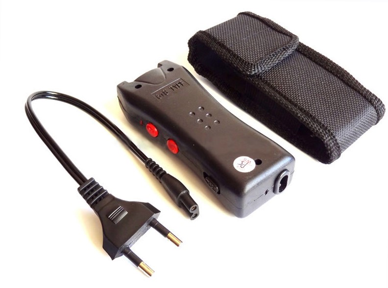 Электрошокер-фонарь отпугиватель собак WS 618 (2 класс)